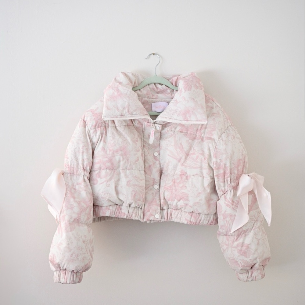 Selkie The Castle Pink Floral Marshmallow Puffer Womens Large Jacket- coquette - Picture 5 of 16
